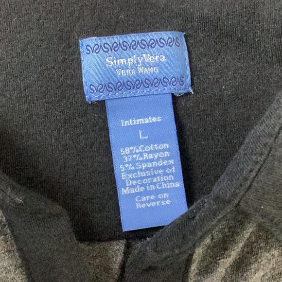 NWOT Simply Vera Intimidates Sleep Shirt Size Large. - Picture 8 of 9